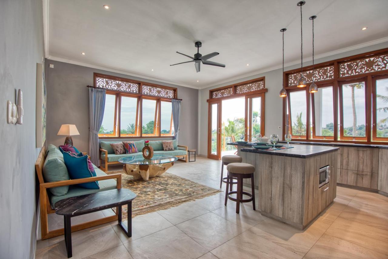 Wake In Paradise And Luxury Lebah Villas Ubud  Luaran gambar