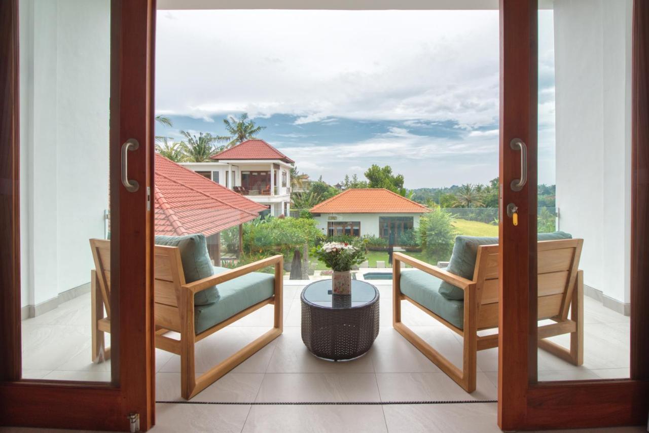 Wake In Paradise And Luxury Lebah Villas Ubud  Luaran gambar